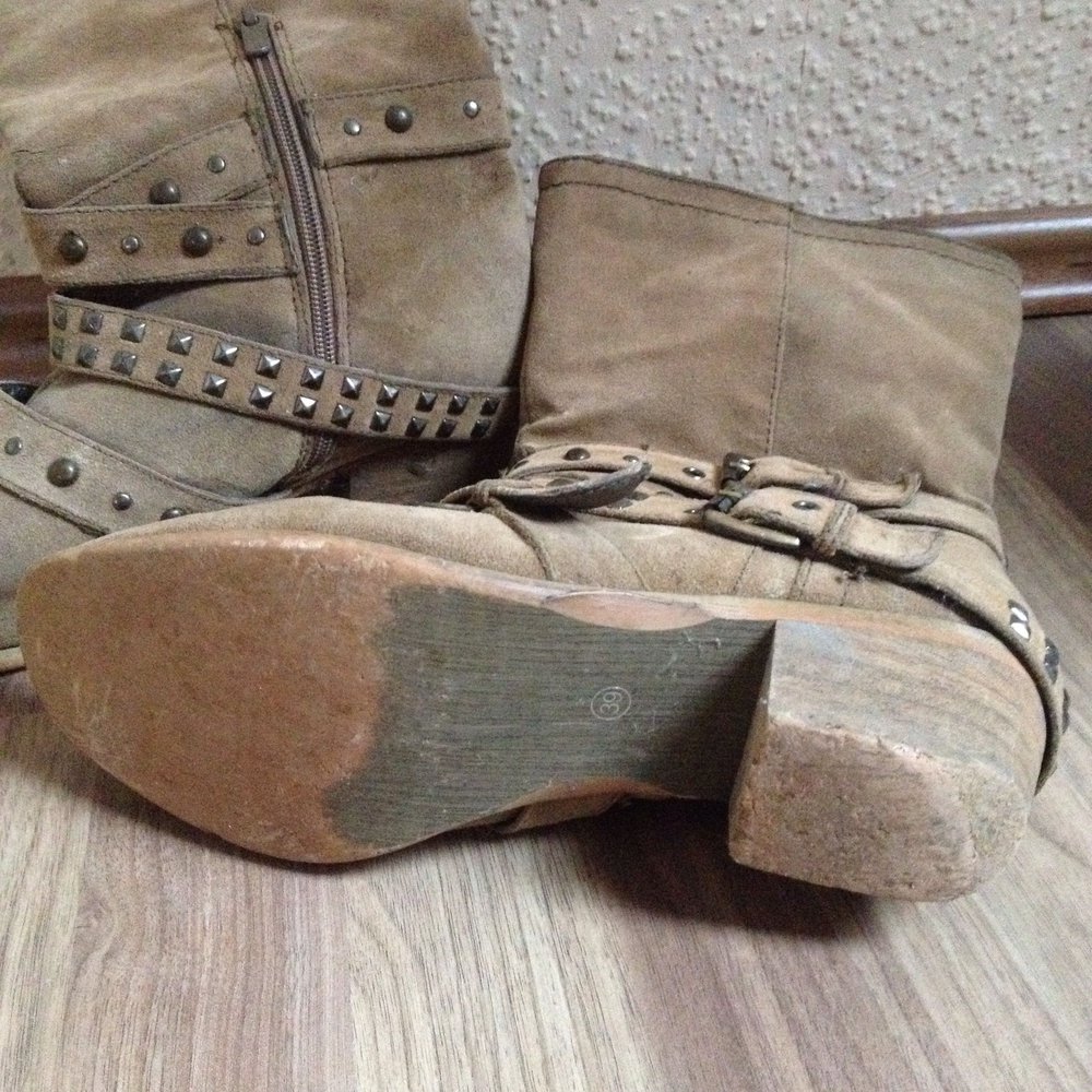 hellbraune Stiefeletten