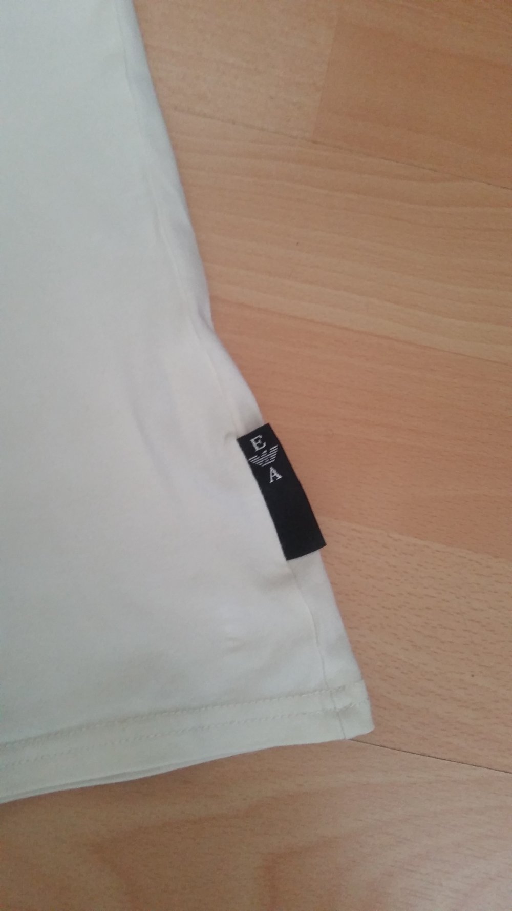 weiß beiges Armani T-Shirt 