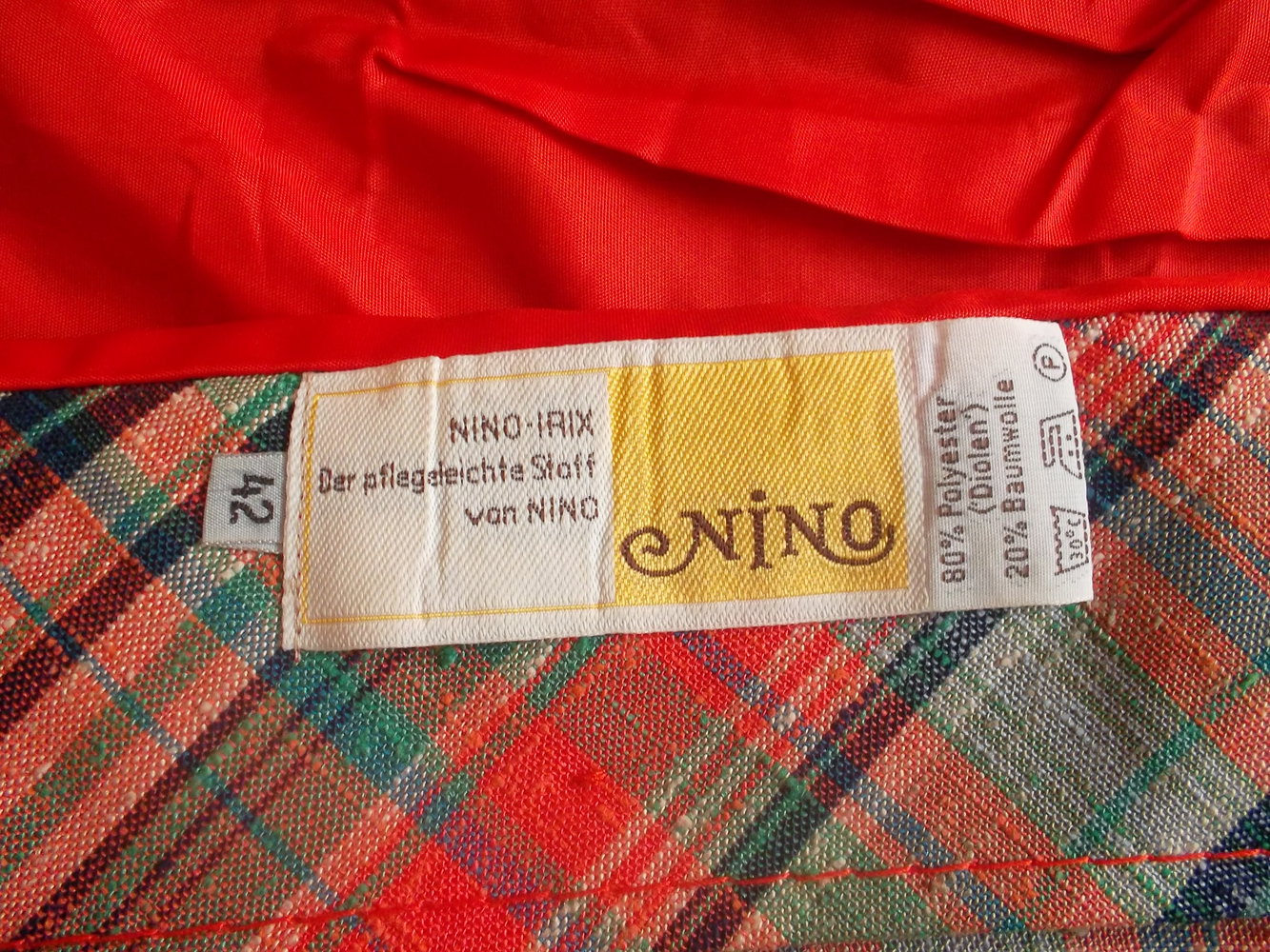wunderschöne hochwertige jacke/blazer,von nino,gr. 42