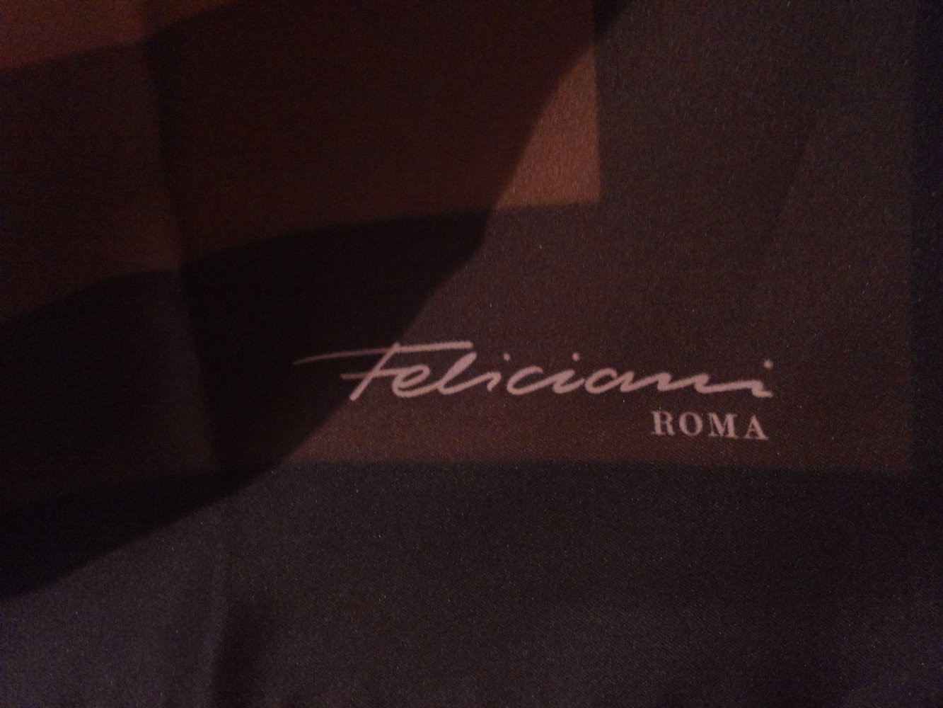 Tuch von Feliciani ROMA