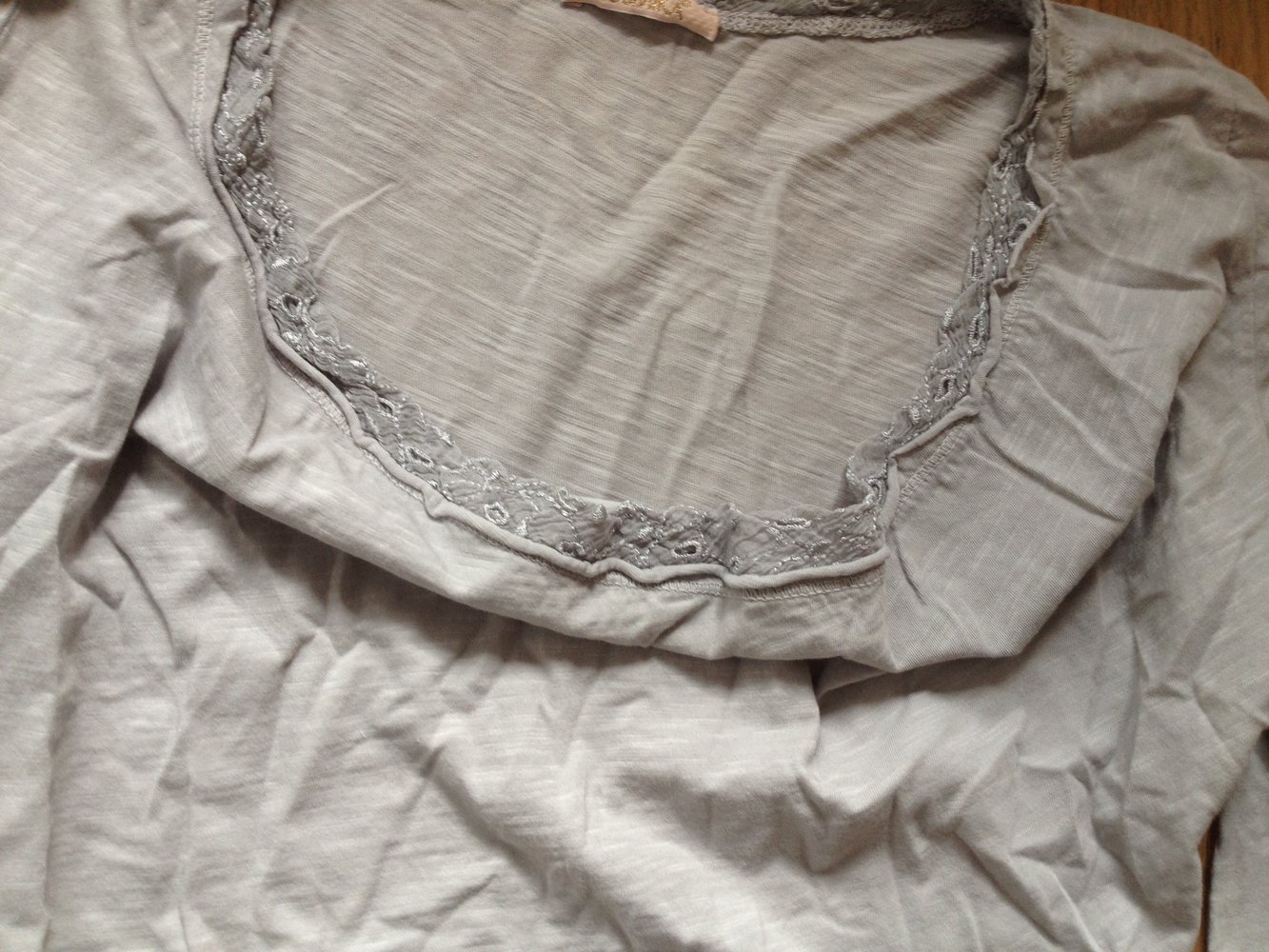 Graues Langarmshirt von Kosmika