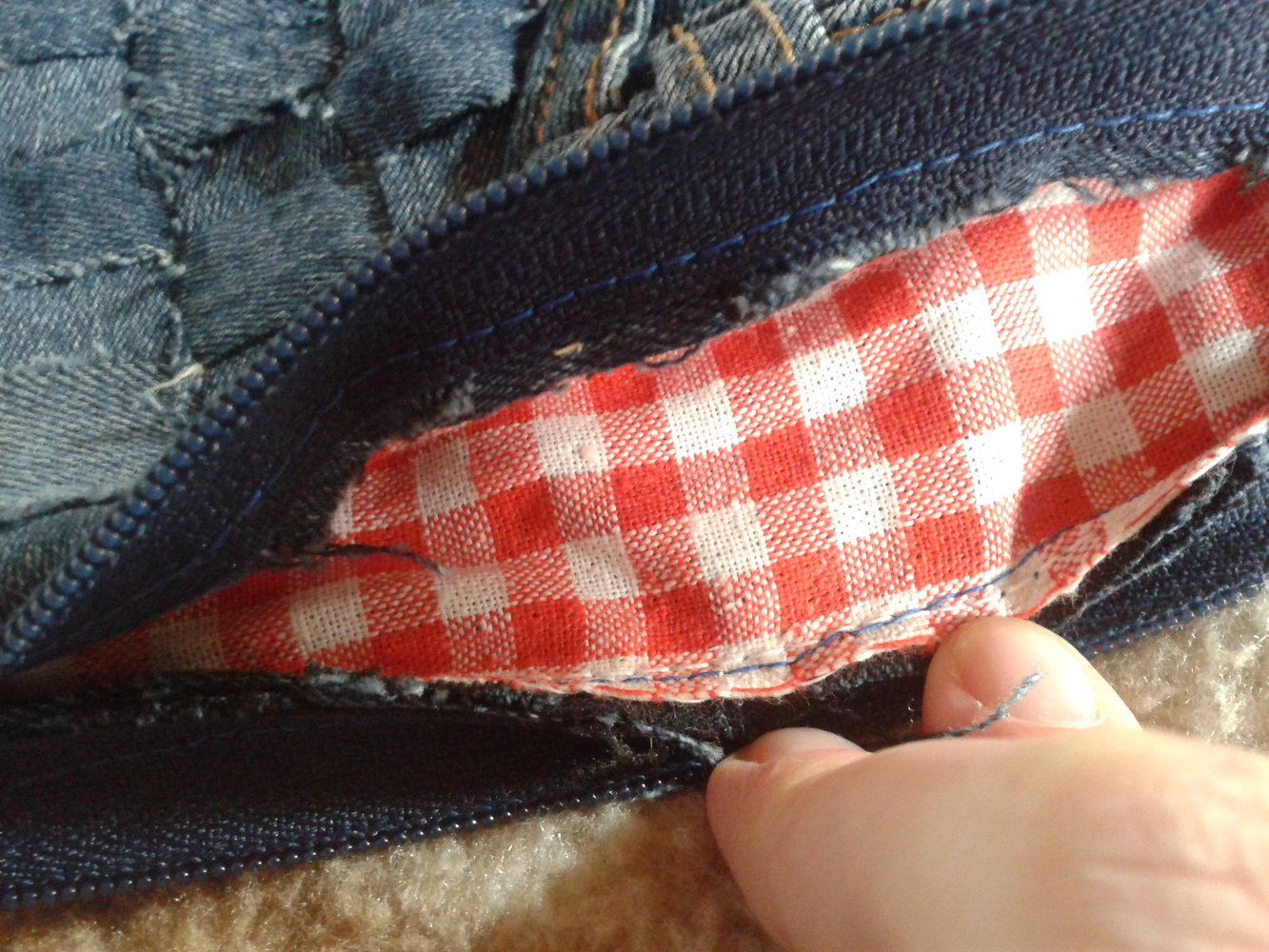 Kosmetiktäschchen, DIY, Jeans, rot kariert, weiß, selbstgenäht, selbstgemacht