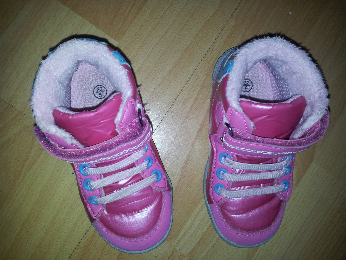 Turnschuhe Gr. 22 rosa hellblau