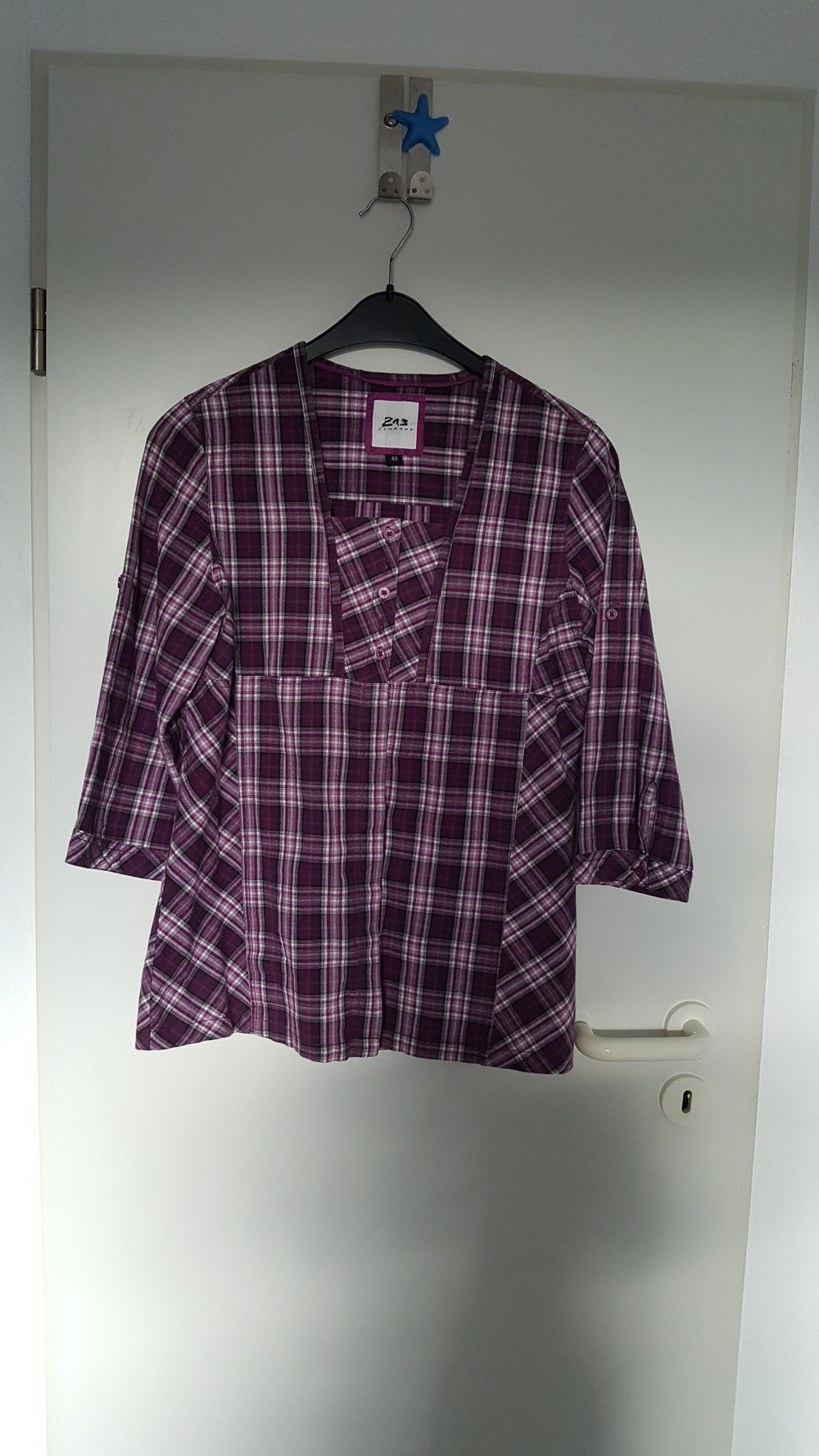 452. Karierte Damenbluse, Gr. 40, lila