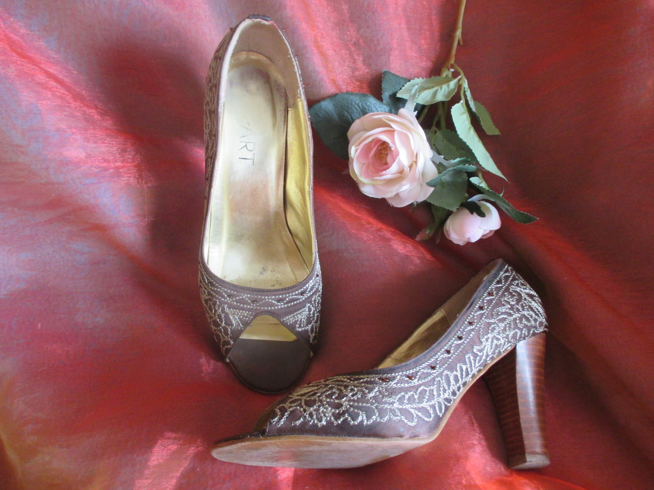 NEUw * Boho * Folklore * Trachten * Glitzer * Perlen- Stickerei * Peep Toes * High Heels * Pumps * Sandaletten * Schuhe 