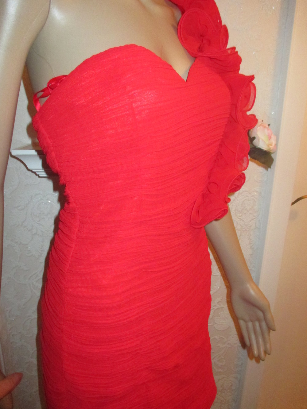 NEU Cocktail Abend Ausgeh-Ball Seiden-Chiffon Bodycon Rüschen-Volant One Shoulder Mini-KLEID 