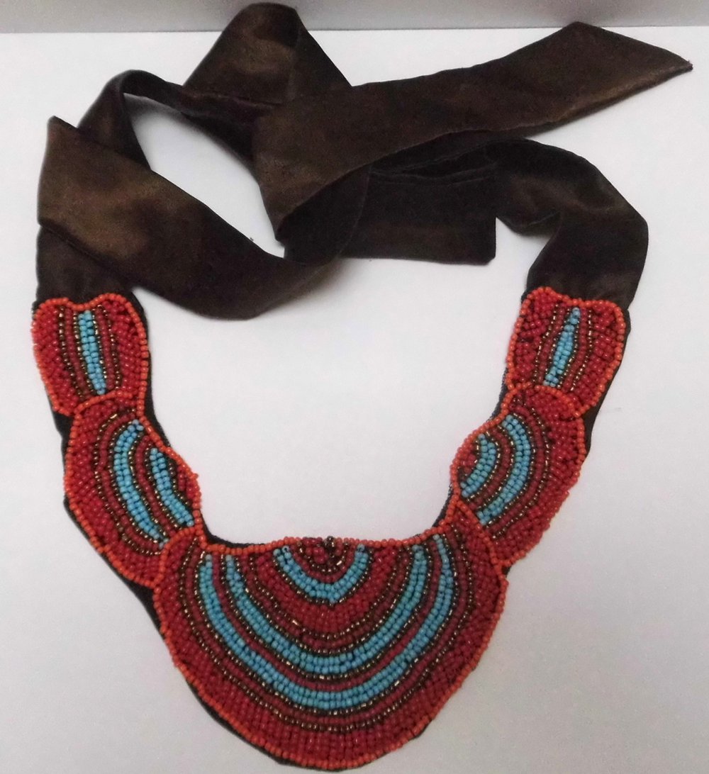 Statementkette türkis rot Perlen