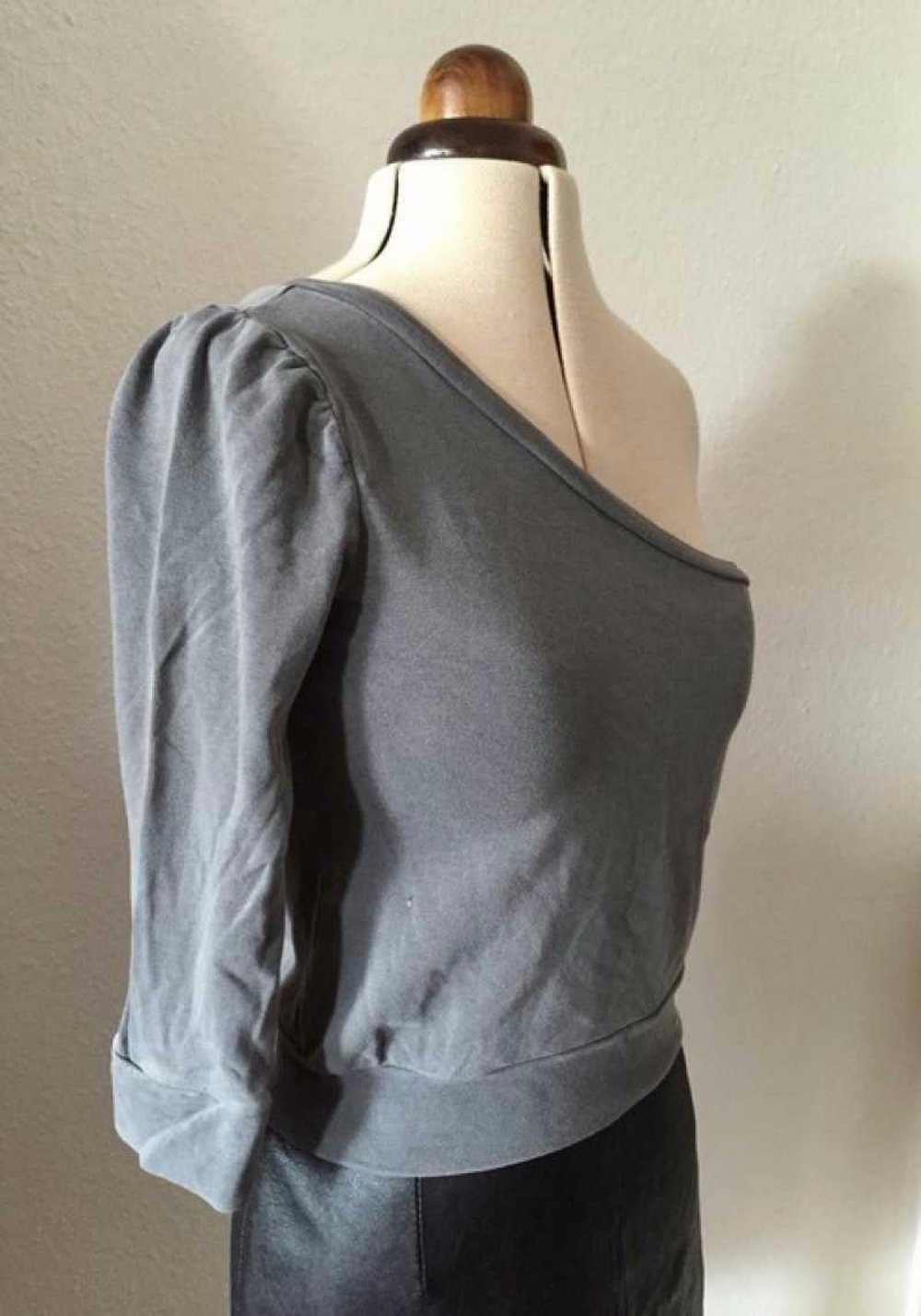 Asymetrisches graues Top von MNG aus den 90s