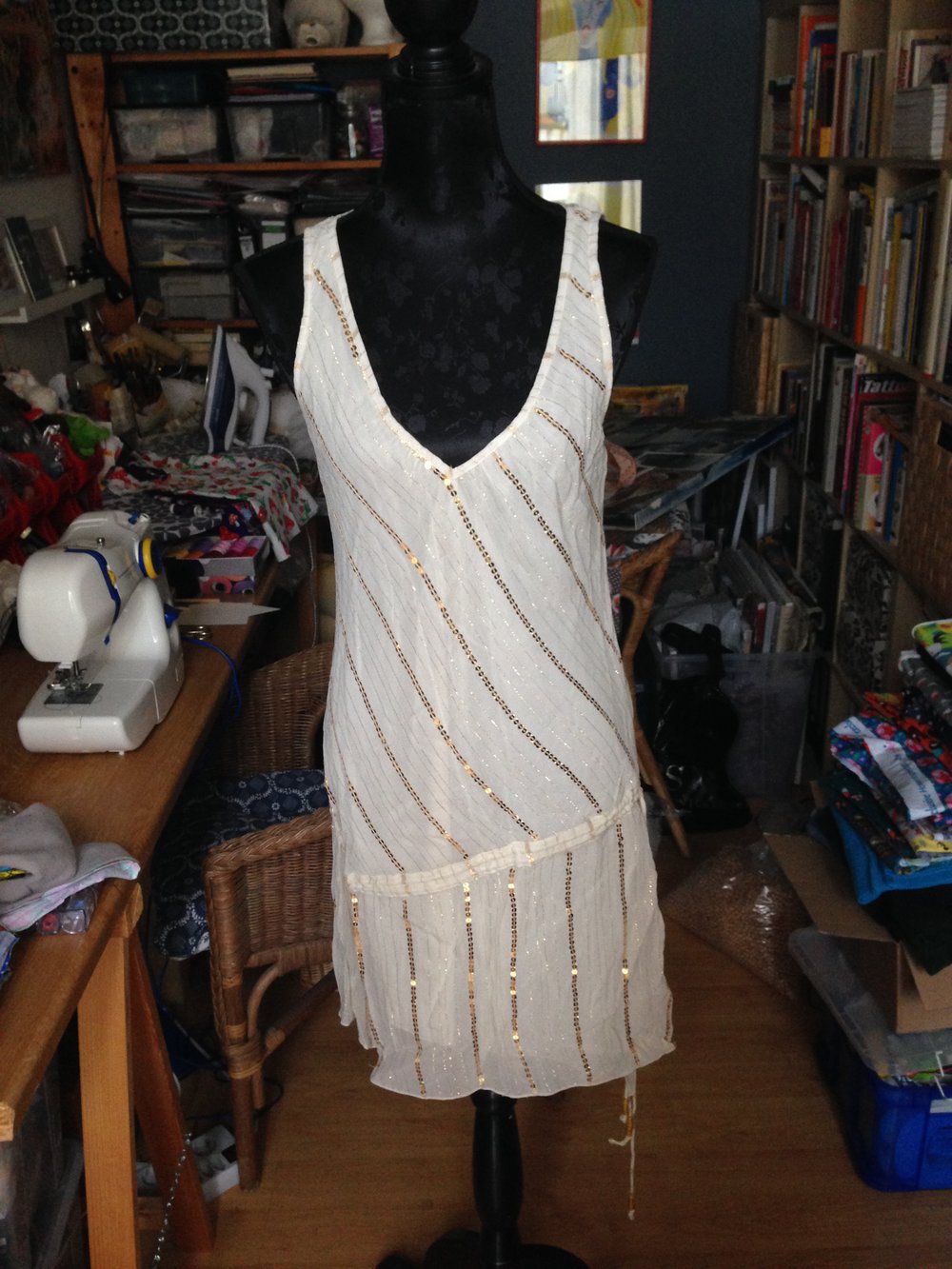 Kleid im 20er Jahre Stil mit Pailletten