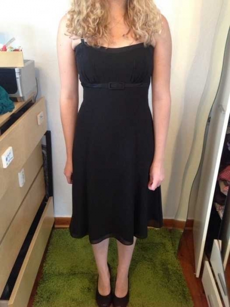 Schlichtes, elegantes Konfikleid von Montego