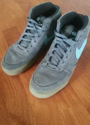 NIKE Sneakers aus Sonderkollektion