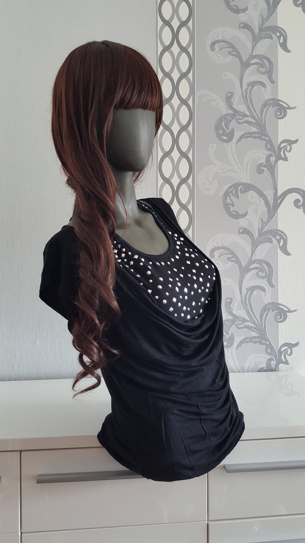 Oberteil schwarz mit Steinen Strass ausgez. S / M fällt größer aus M L 38 40 