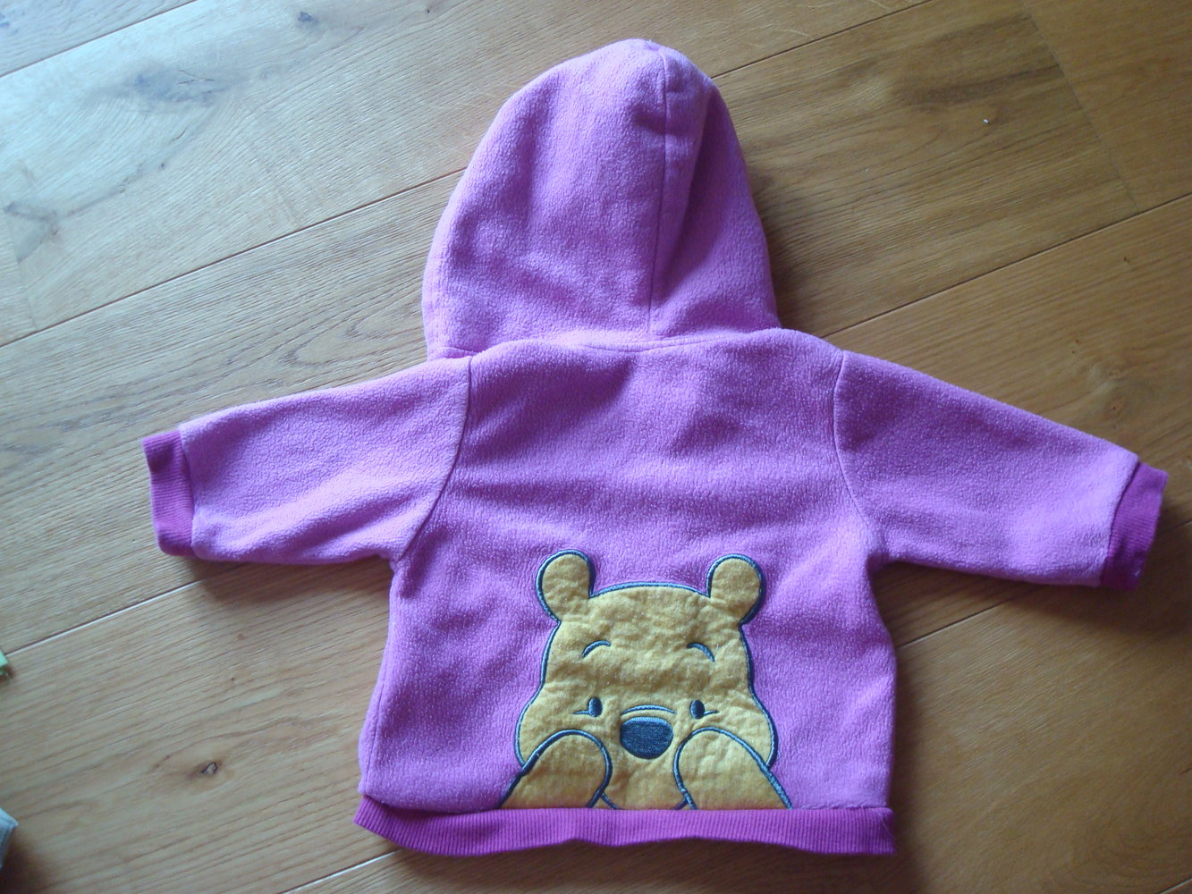 süße Jacke mit Winnie Pooh Gr. 62/68