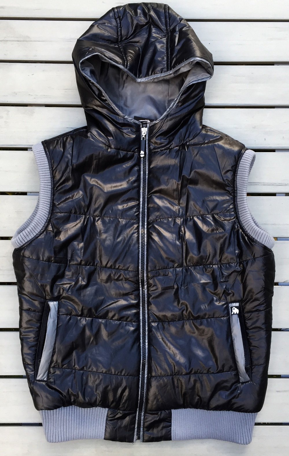 DNGRS Dangerous WESTE mit KAPUZE Gr. S (♂ )  M (♀)