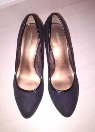 Sehr schöne, edle H&M Pumps, neuwertig