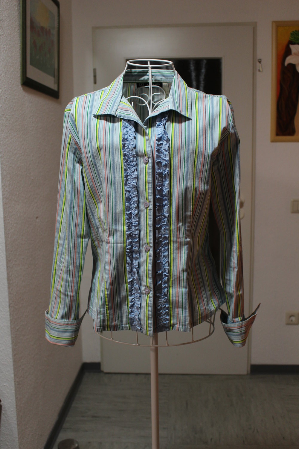 37. Bluse von JL Fashion, Gr. 38