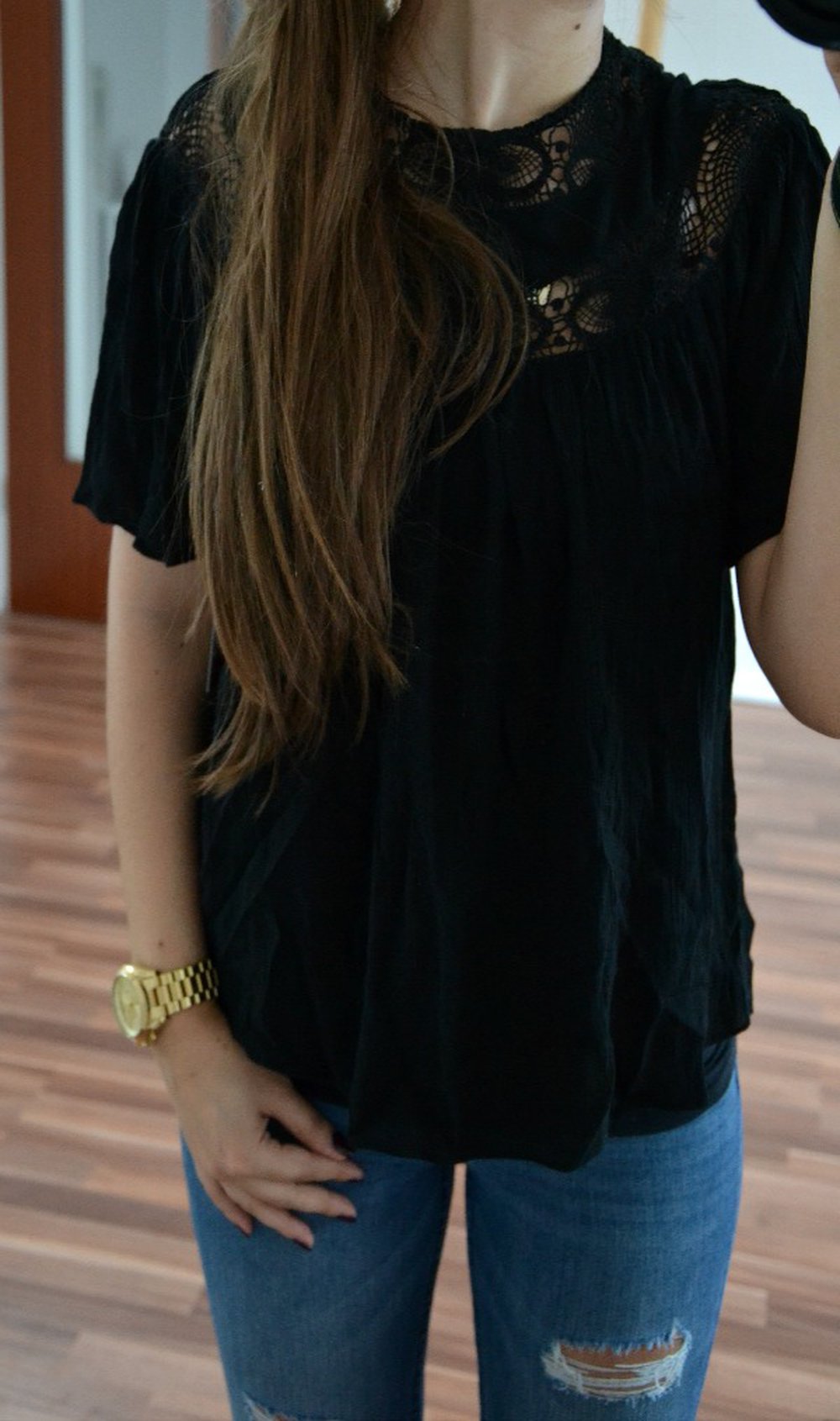 Lockere Zara Bluse schwarz mit Häkel Spitze Details am Ausschnitt NEU mit Etikett 34 XS