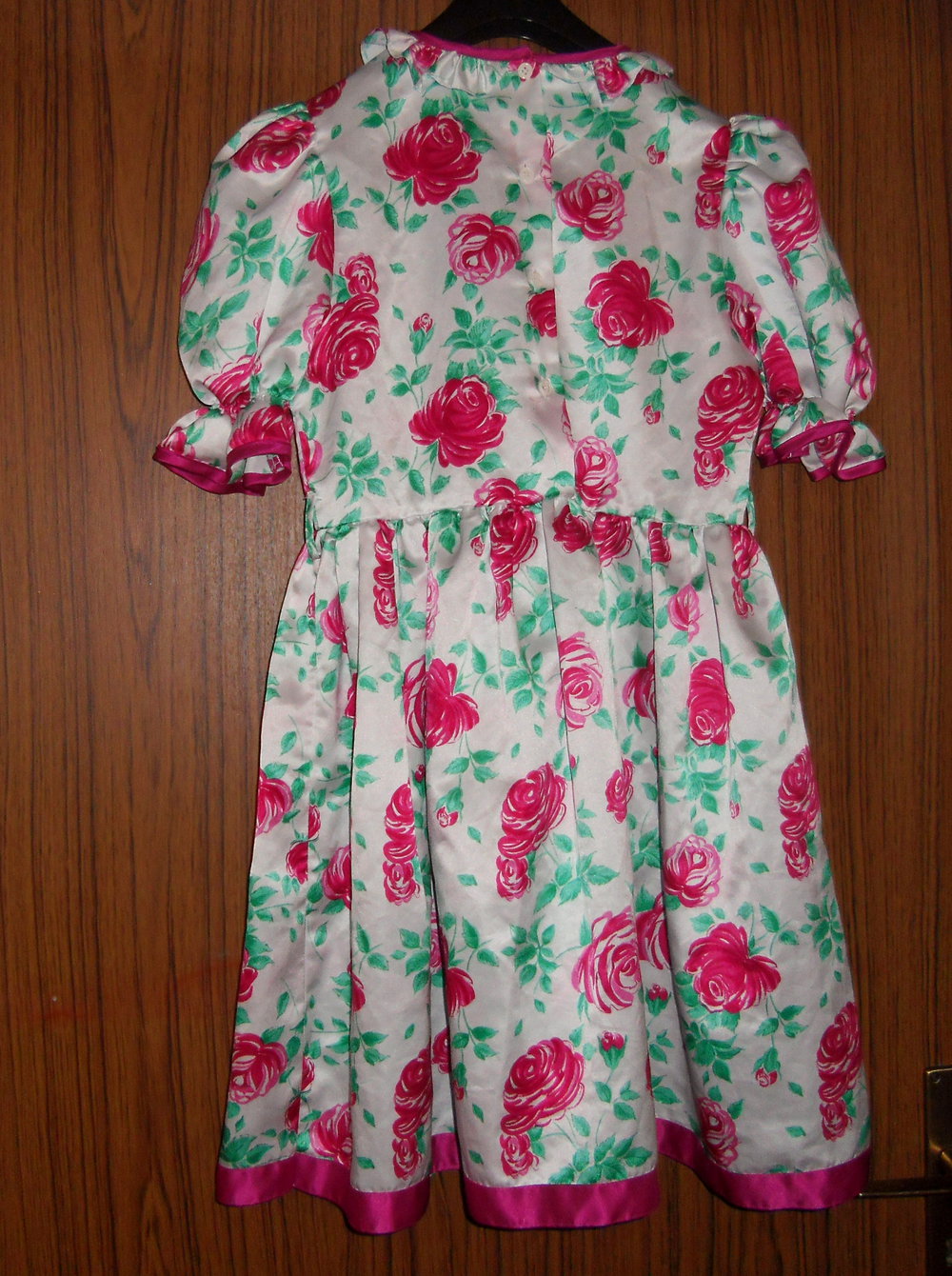 Kleid auch als Kostüm Gr.146  