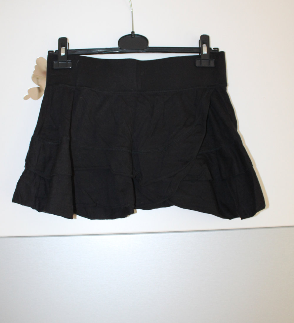 süßer Minirock in Lagenoptik