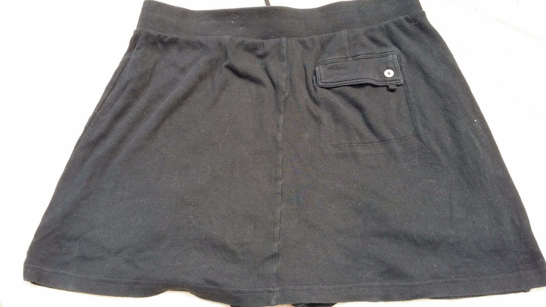 Freizeit-Rock mit eingearbeiteter Shorts-Größe 42/L/14 -gebraucht