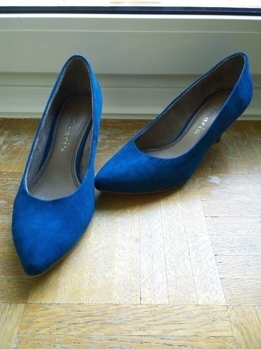 Blaue Pumps von Tamaris