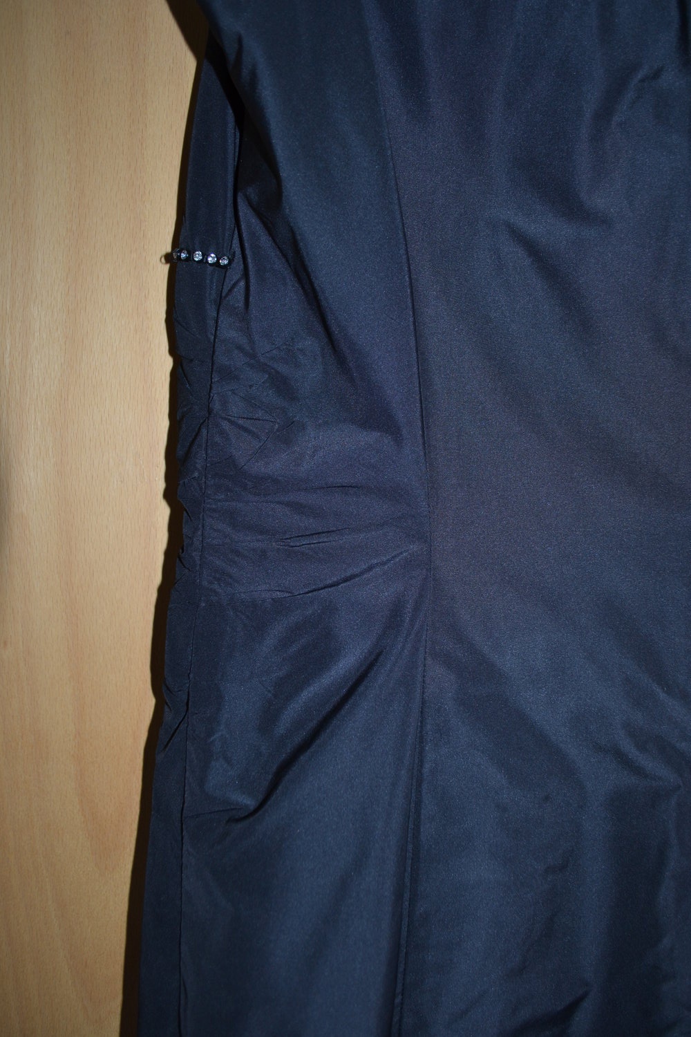 Cocktailkleid, Abendkleid, schwarzes Kleid mit Strassverzierung, Taftkleid, das kleine Schwarze, Unikat