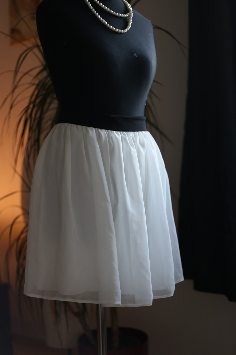 Weißer Chiffonrock Primark Atmosphere XS 34