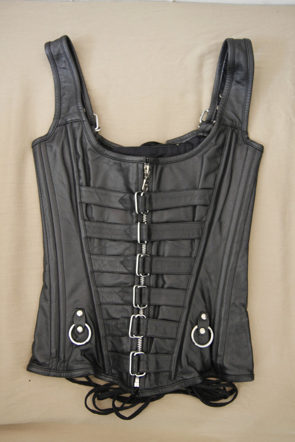 Vollbrust Schnürkorsett aus Nappa Leder mit Reißverschluss und Ösen - Gothic