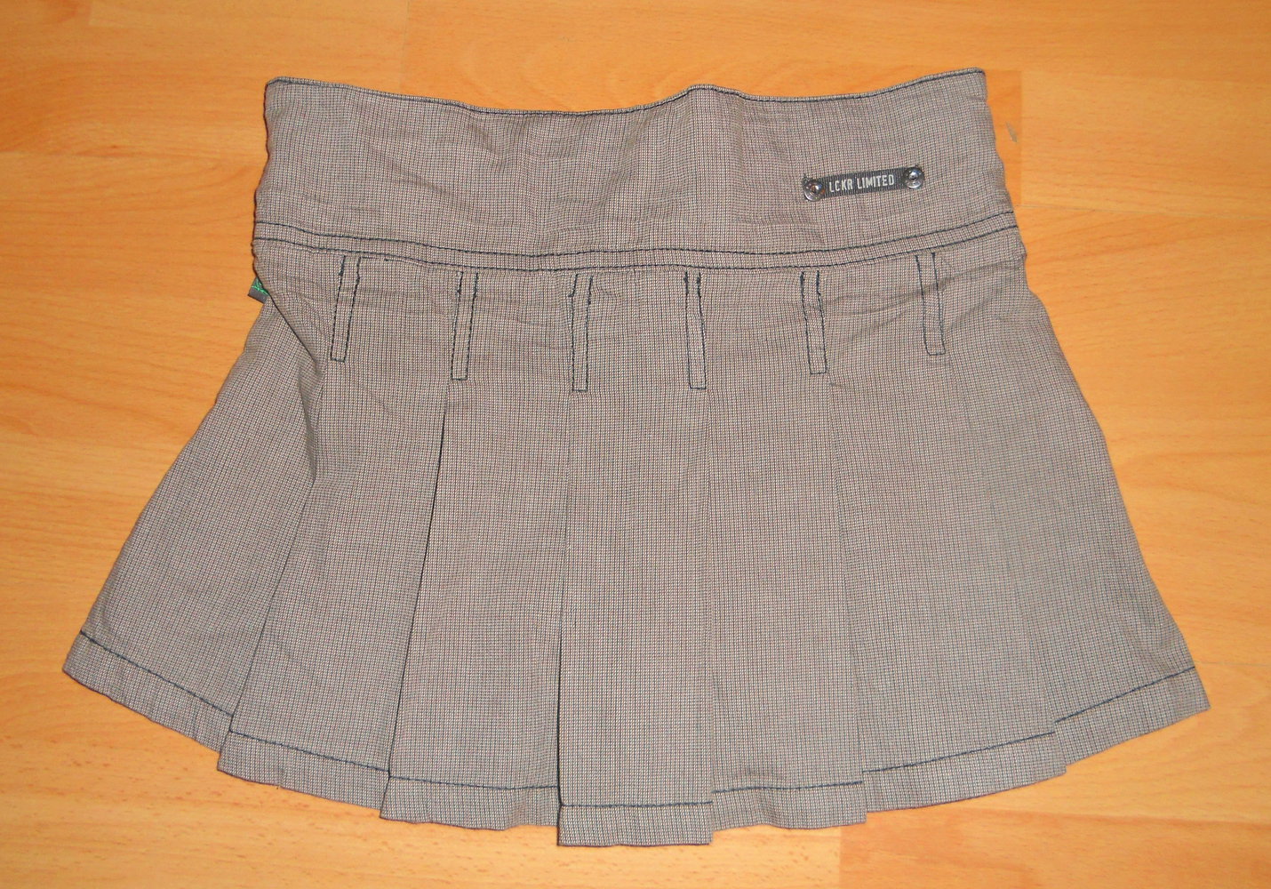 NEU- LCKR- super Rock Gr.140, schon früher tragbar