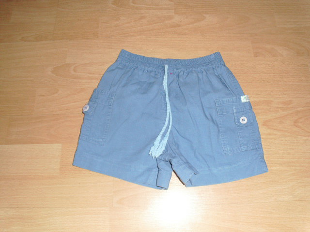 Kurze Hose, jeansblau, Gr. 104