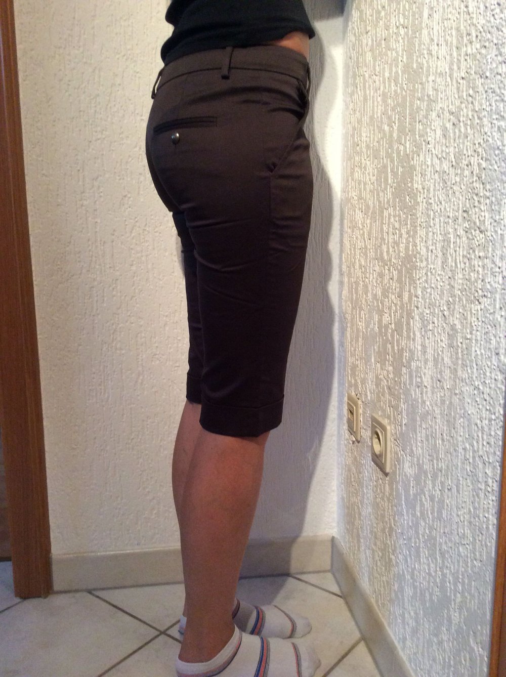 Richmond Short kurze Hose neu dunkelbraun Größe 36