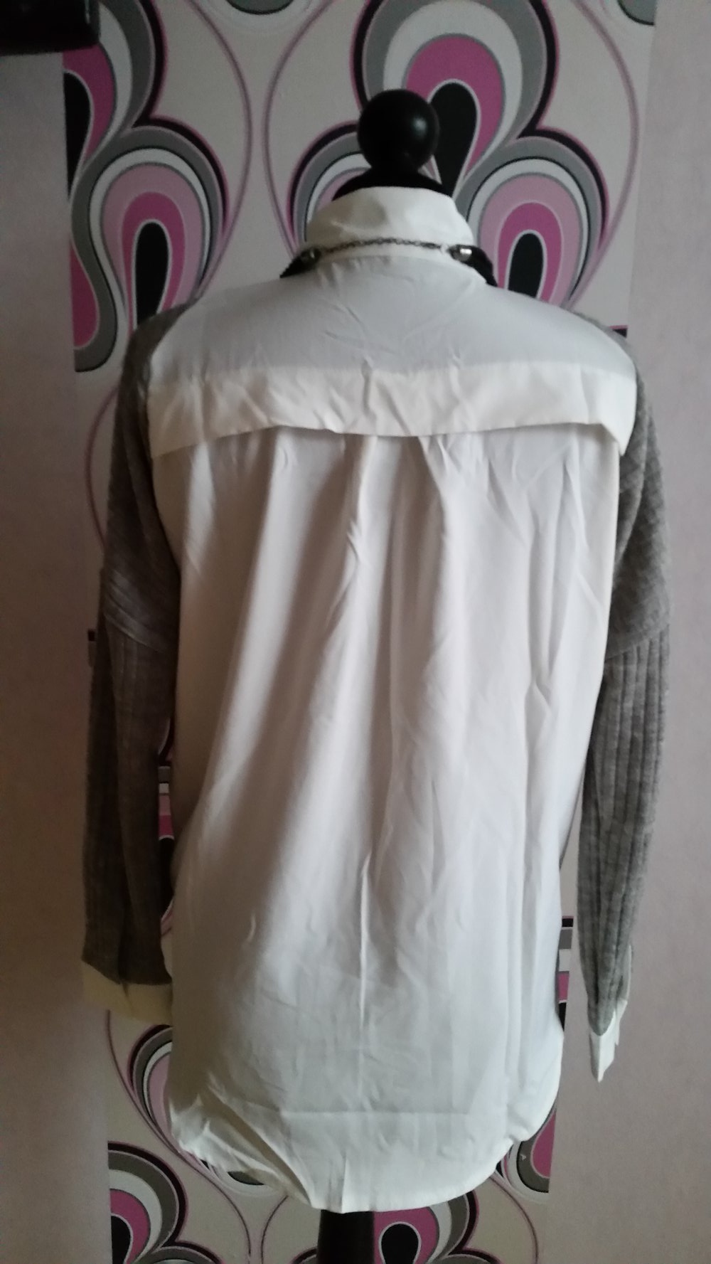 Schicke Bluse. Gr.36.Ungetragen. 