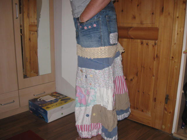 *** DIY ~ Aus Alt Wurde Neu ~ Gipsy Jeans-Patchworkrock ***