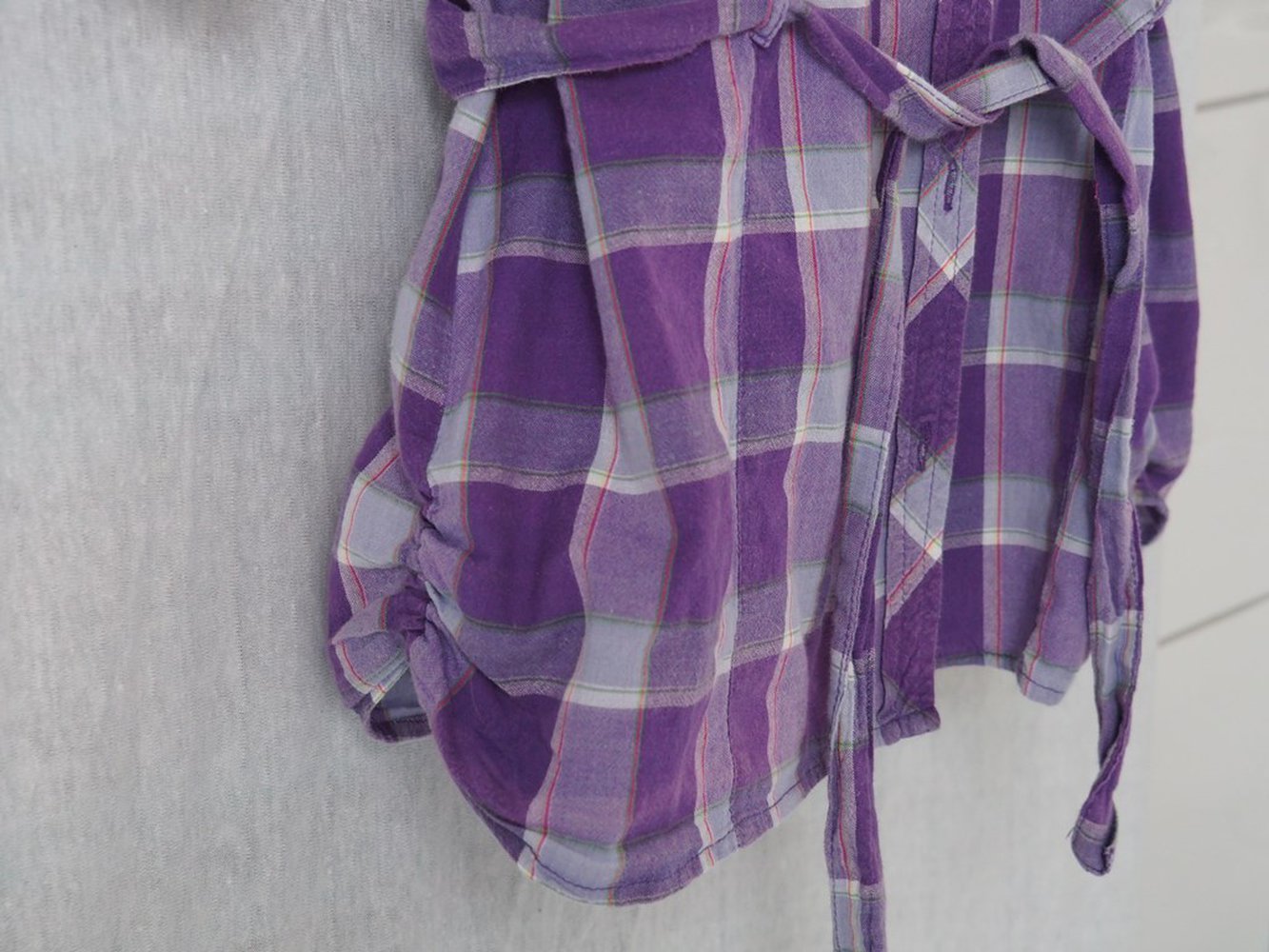 Lange Bluse mit lila Karos