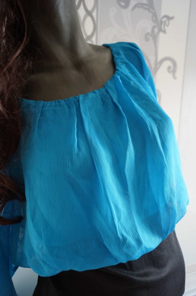 Luftige Bluse Blau mit Reißverschluss M L 38 40