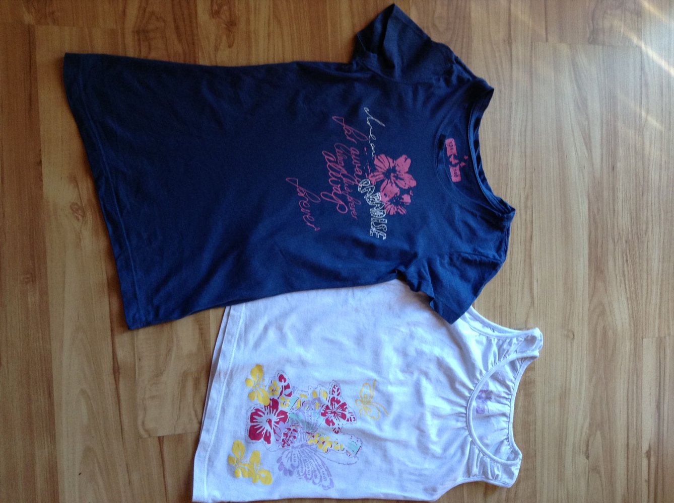 2 chice Shirts, Gr. 134, tchibo