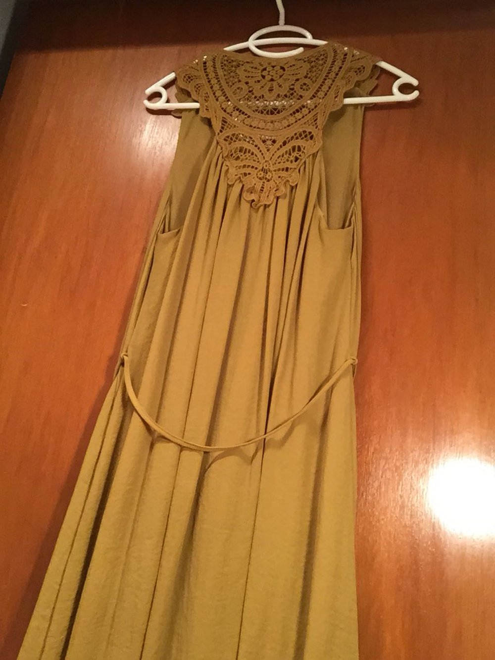 Chiffonpolyester Kleid NEU