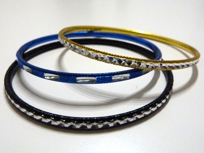 Metall-Armreifen / Bangles Set