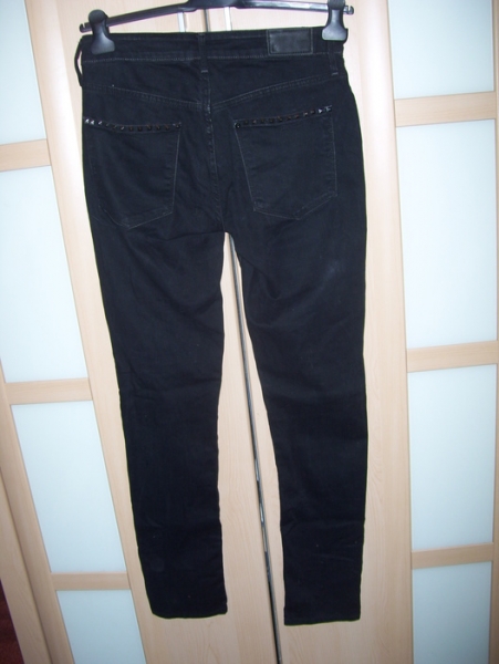 sexy schwarze röhrenjeans mit nieten blogger hipster 