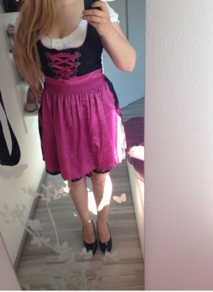 Dirndl pink/schwarz von Marjo/Wirkes Größe 40