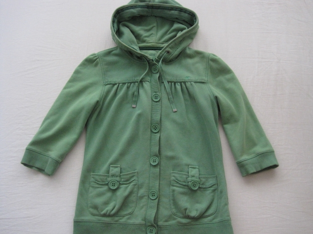 Grüner Hoodie von s.Oliver in Größe M mit 3/4 Ärmel