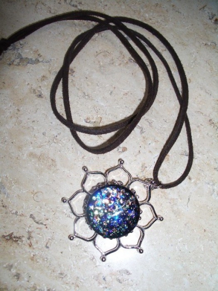 Großer selbstgemachter Nagellack-Chunk    FEUER IN DER NACHT   Schwarz + bunte Flakies