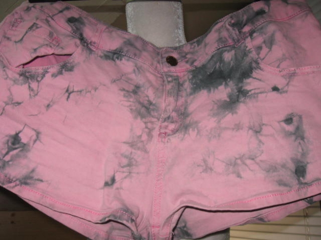 *** Batik ~ Shorts ~ Sexy ***