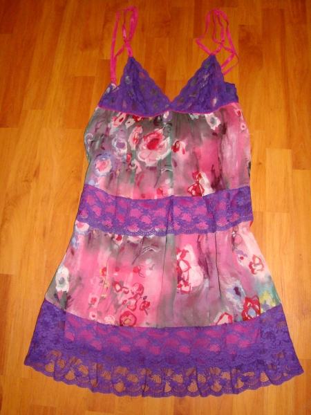 Philosophy di Alberta Ferretti Kleid Spitze Seide Blumen