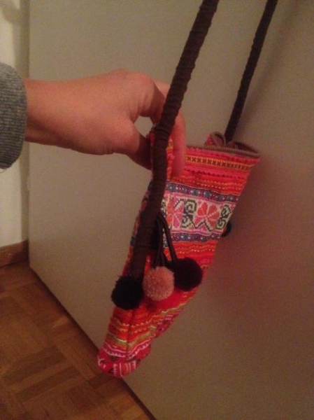 Handgemachte Tasche aus Vietnam