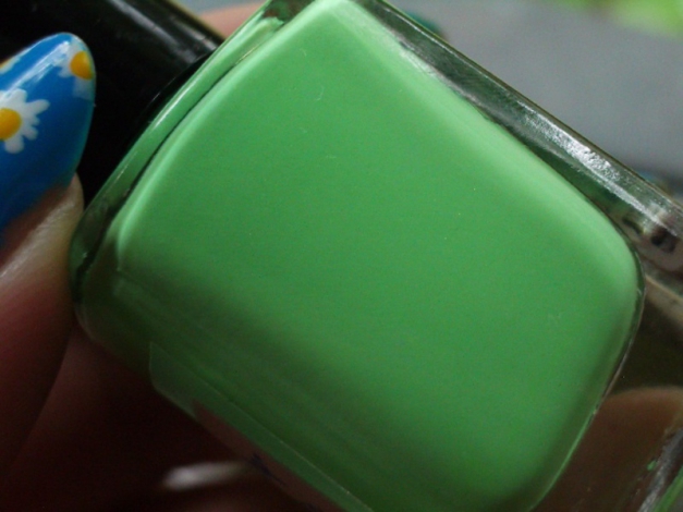 Color Club LE Poptastic    TWIGGIE   Tolles Mint-Grün, leicht matt Neu!