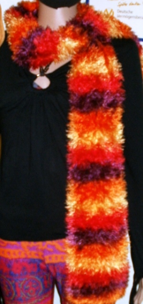 Schal, Fransenschal, Wolle, regenbogenfarben, Handarbeit!