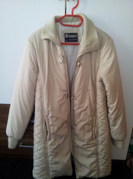 Beige Winterkjacke 