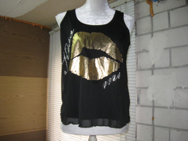 *** Geniales 2-lagiges Top mit Druck & Steinchen ***