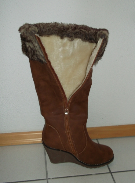 Wedges Keilabsatz Stiefel mit Fellrand Gr. 38 braun